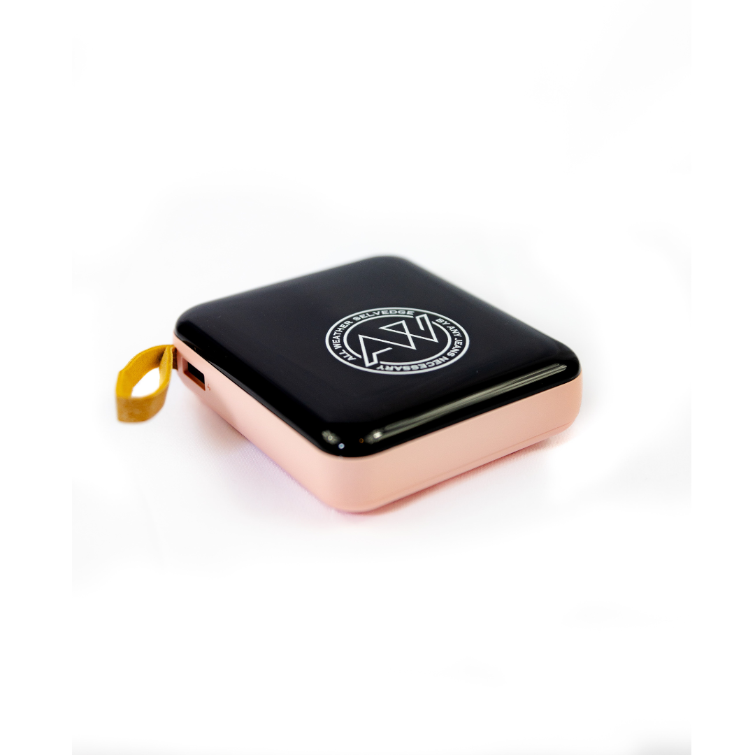AW Power Bank w/ internal charging cables Pink 